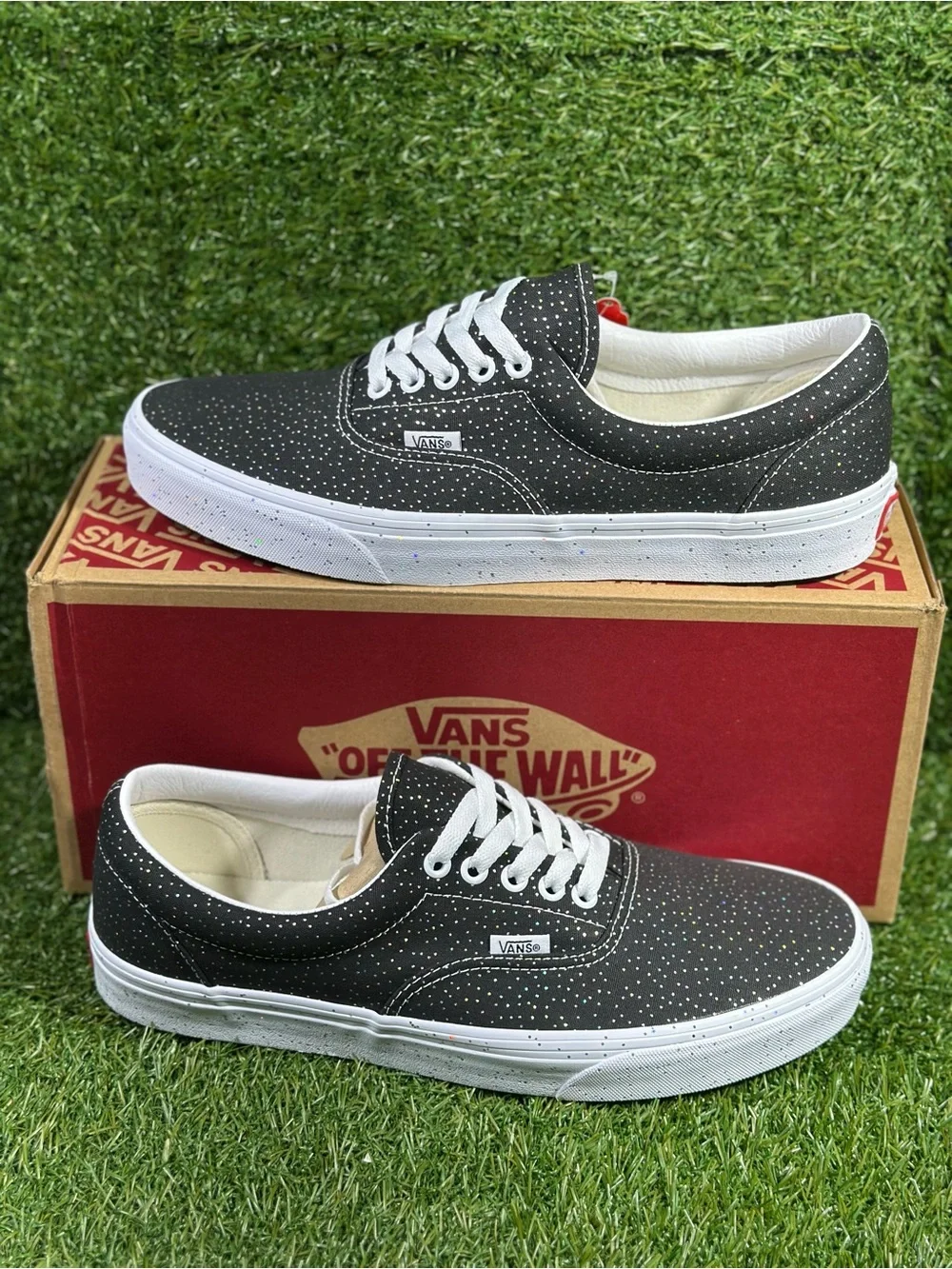 Vans Era Confetti, Black/ Silver Glitter/ White, Men’s 10, VN0A4U392NA